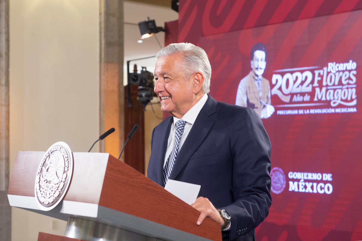México y Estados Unidos acuerdan aumentar visas de trabajo temporales en ese país: AMLO