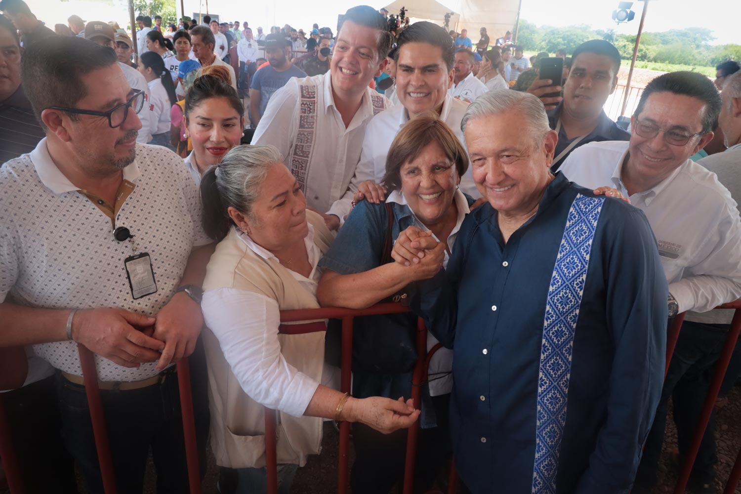 Gobierno de la 4T terminará con 100 mil hectáreas de riego en el país para aumentar producción de alimentos: AMLO