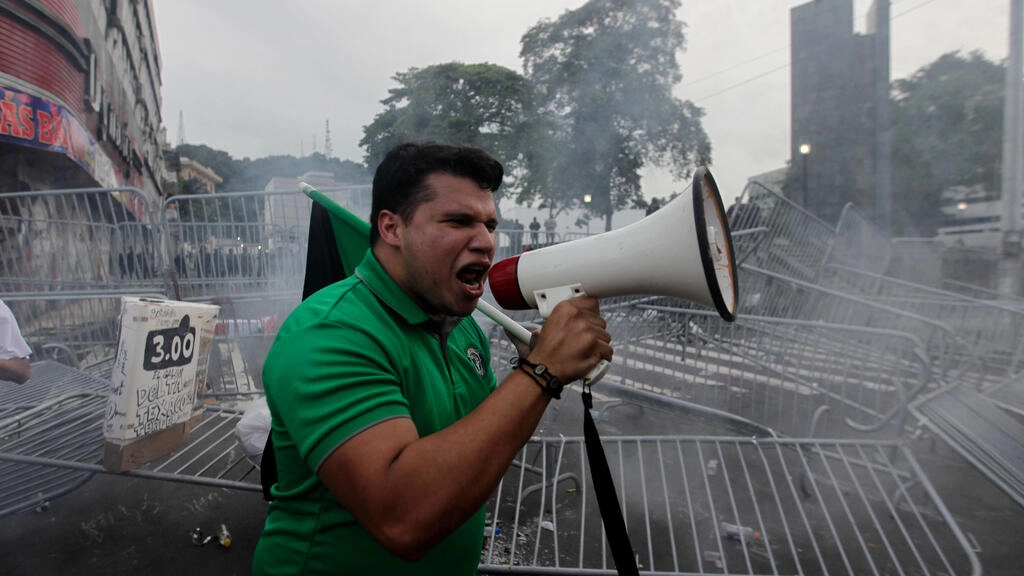 Alza del combustible y corrupción ponen a Panamá al borde de un estallido social