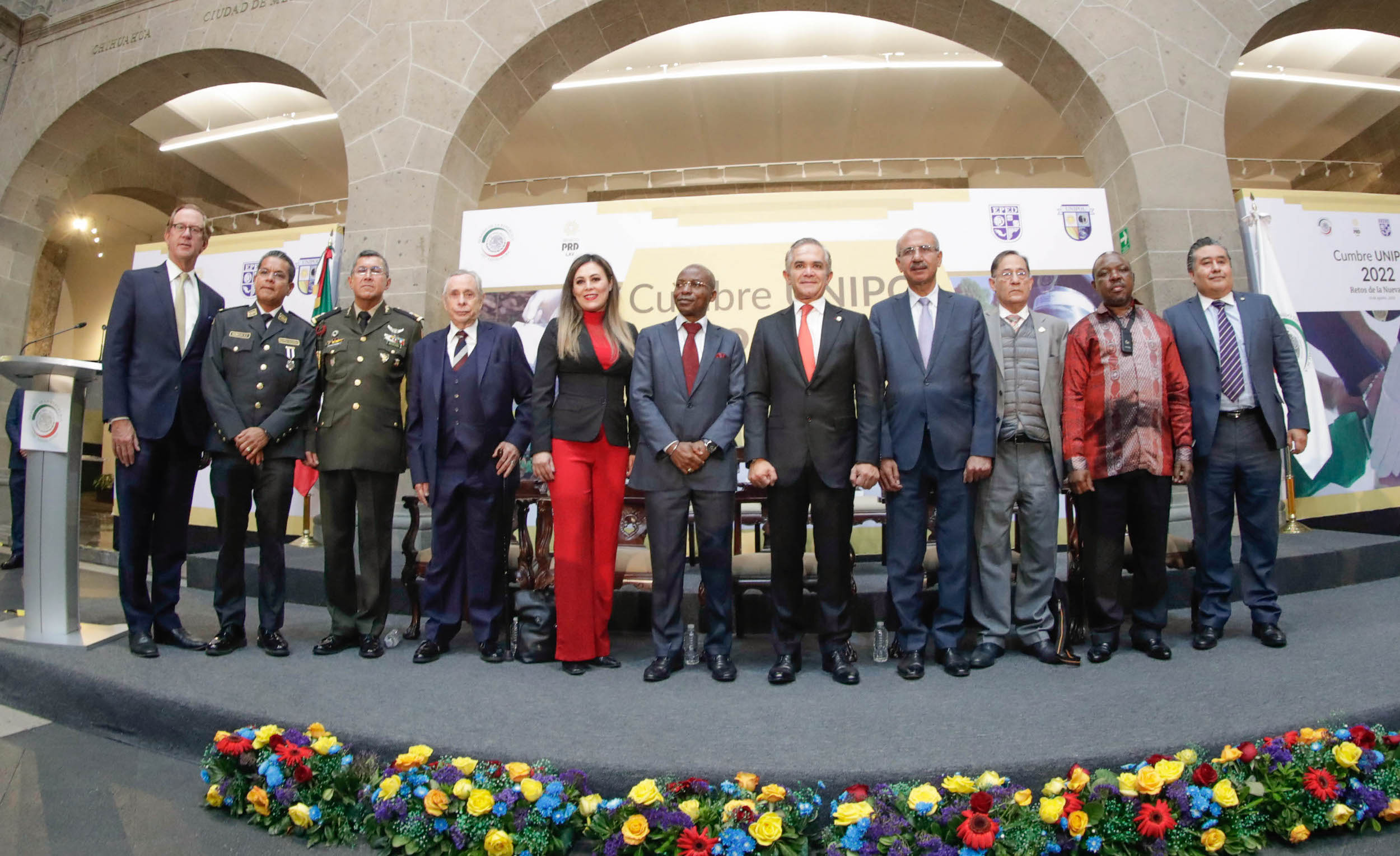 Inauguran en el Senado “Cumbre UNIPOL 2022. Retos de la nueva era” 