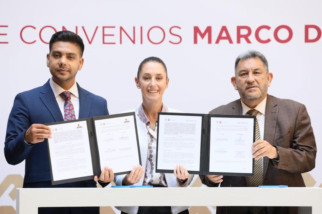 Mensaje de la Jefa de Gobierno, Claudia Sheinbaum Pardo; del titular de la ADIP, José Antonio Peña Merino; durante Firma de Convenios Marco con Nezahualcóyotl, Estado de México, y Coatzacoalcos, Estado de Veracruz