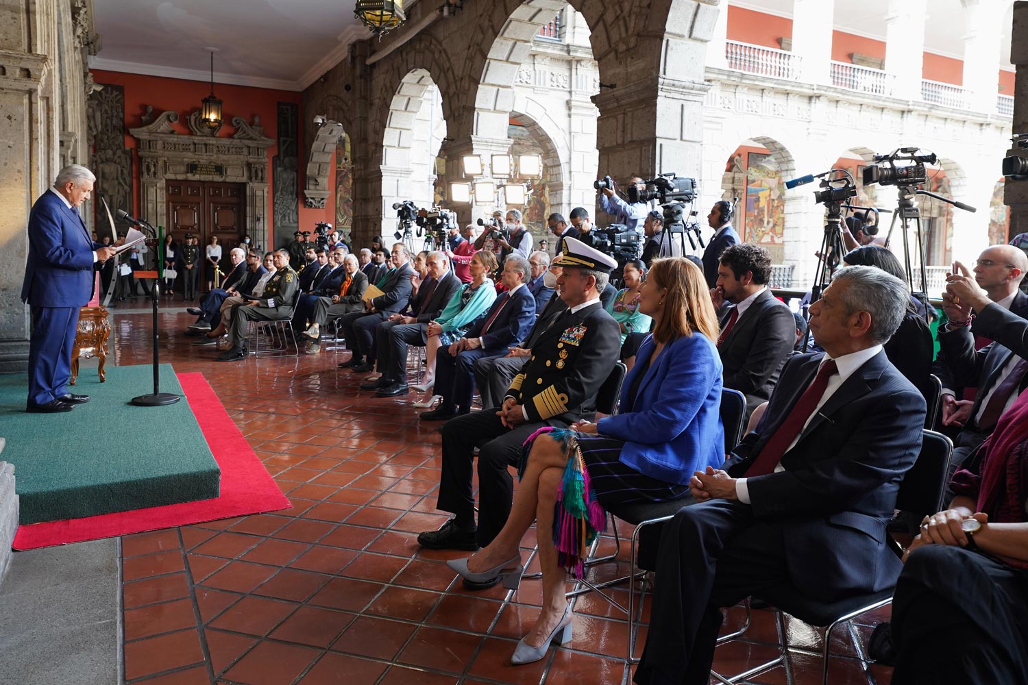 Manejo eficiente del presupuesto materializa proyectos estratégicos: AMLO