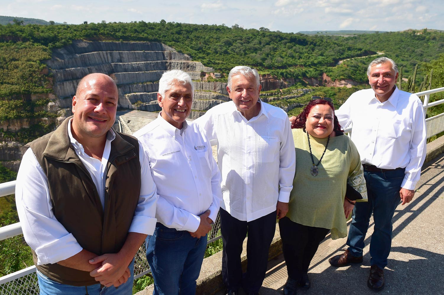 AMLO visita presa El Zapotillo en Jalisco para constatar reinicio de obra