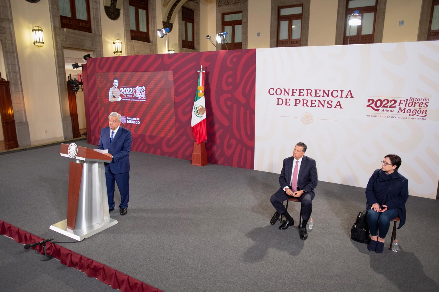 Gobierno de México atiende a población tras réplica de sismo en Michoacán: AMLO