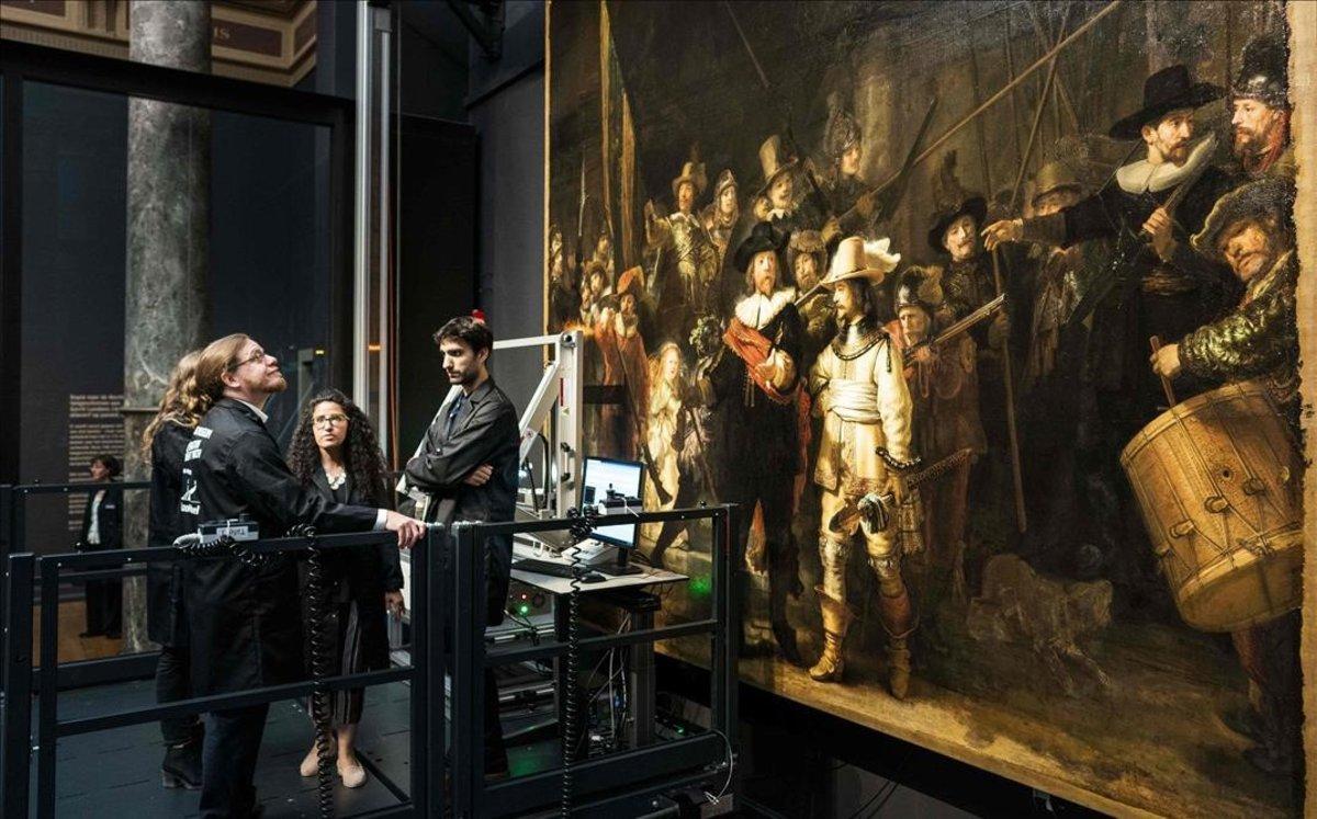 El Rijksmuseum inicia la restauración monumental de La ronda de noche
