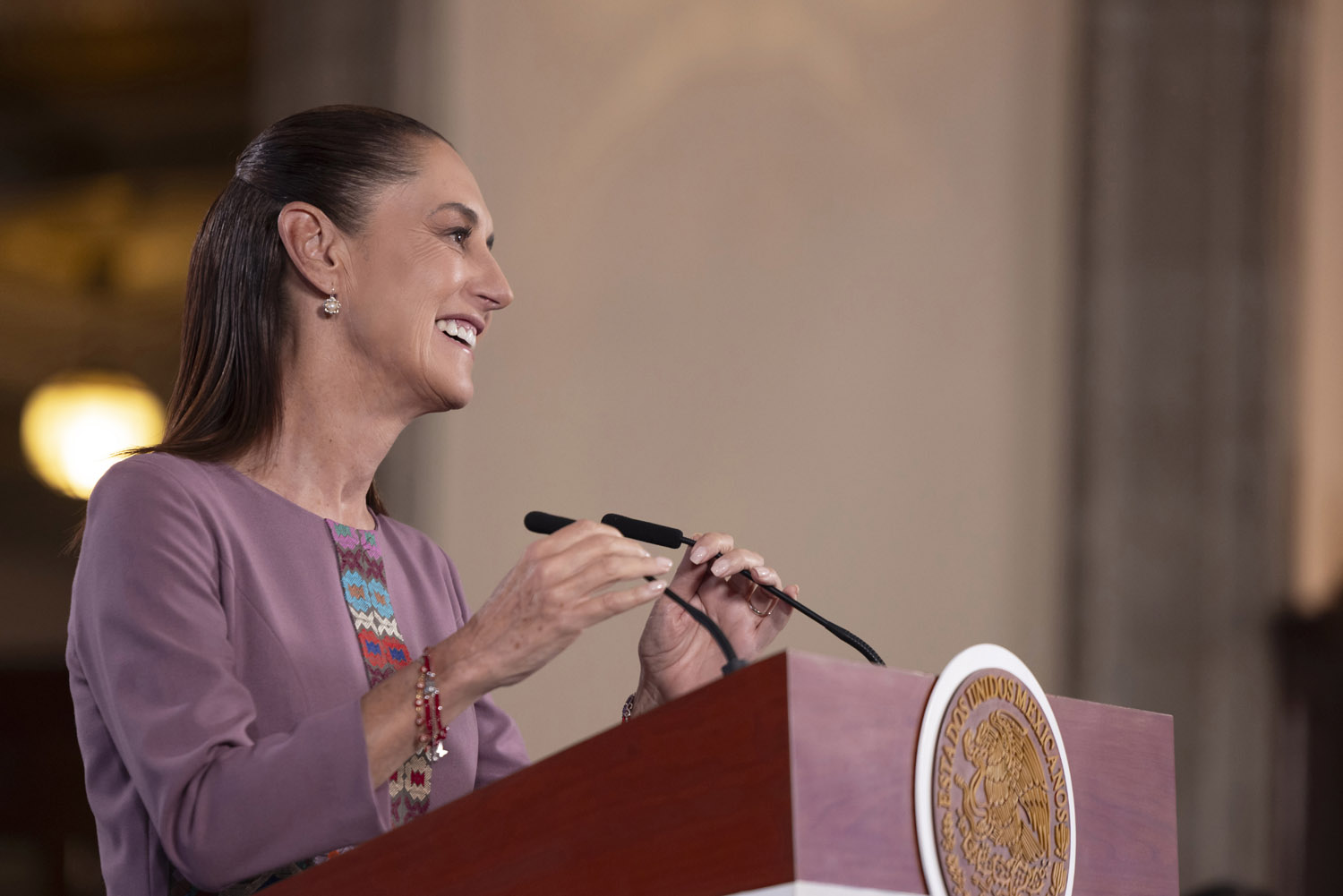 Sheinbaum lanza el mayor plan renovable de la historia eléctrica de México