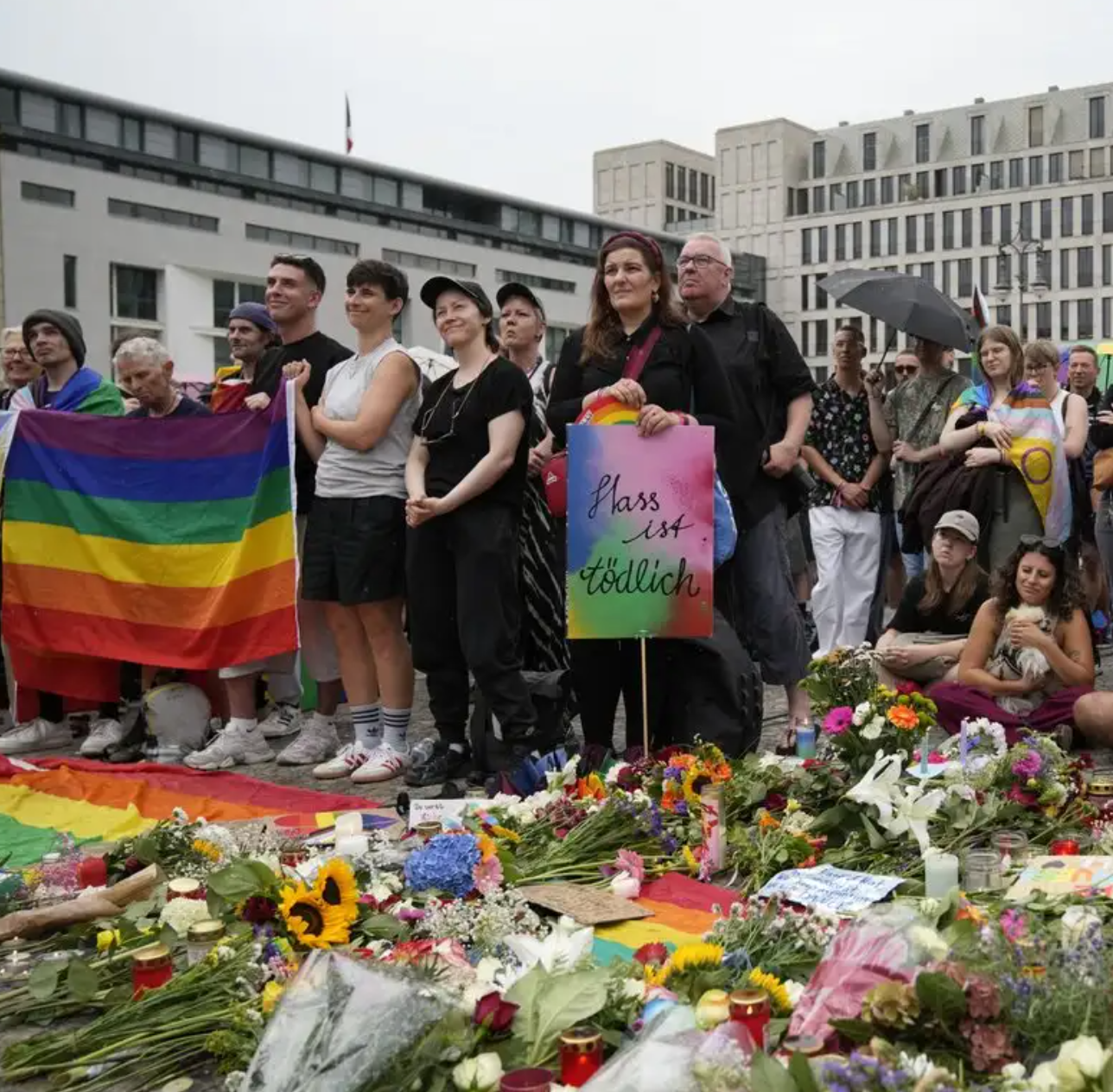 SRE EXPRESA CONDOLENCIAS POR ATAQUE EN MARCHA LGBT+ EN BERLÍN