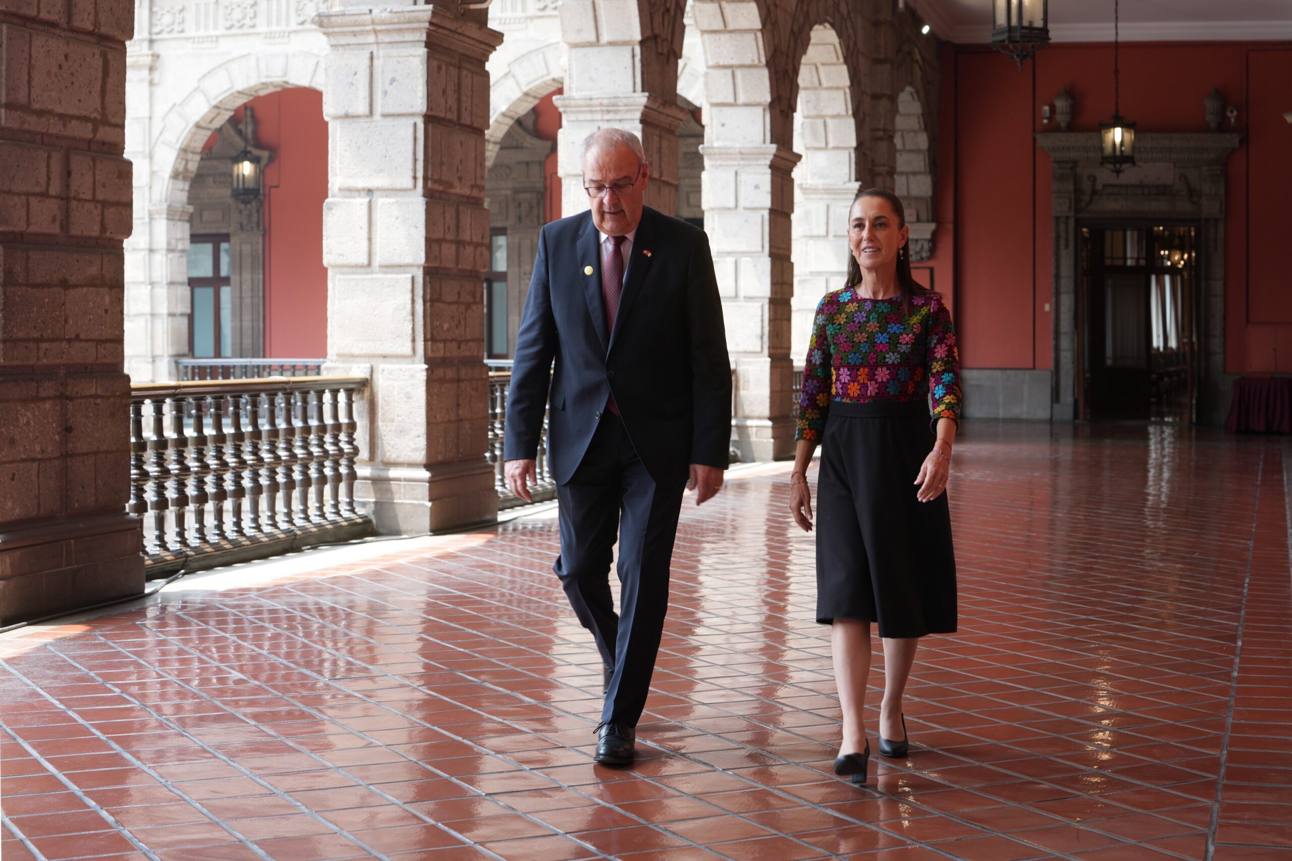 SHEINBAUM RECIBIÓ AL PRESIDENTE DE LA CONFEDERACIÓN SUIZA EN PALACIO NACIONAL