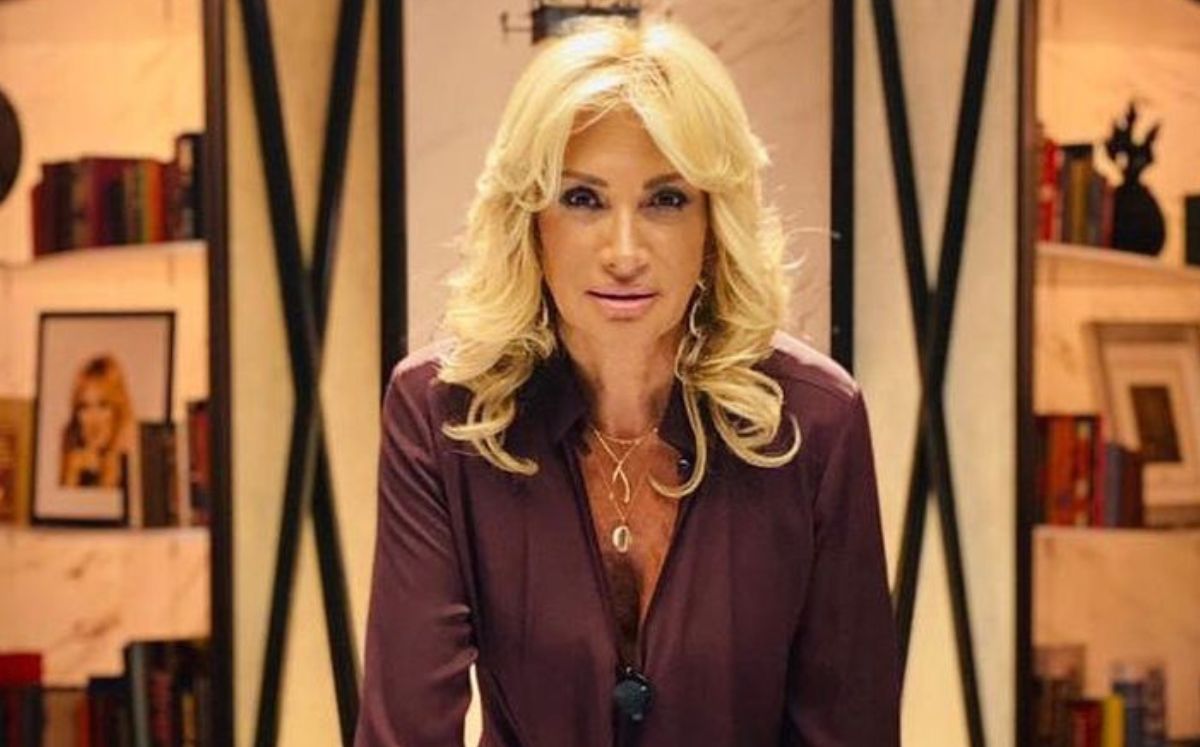 Adela Micha contrata con programa federal