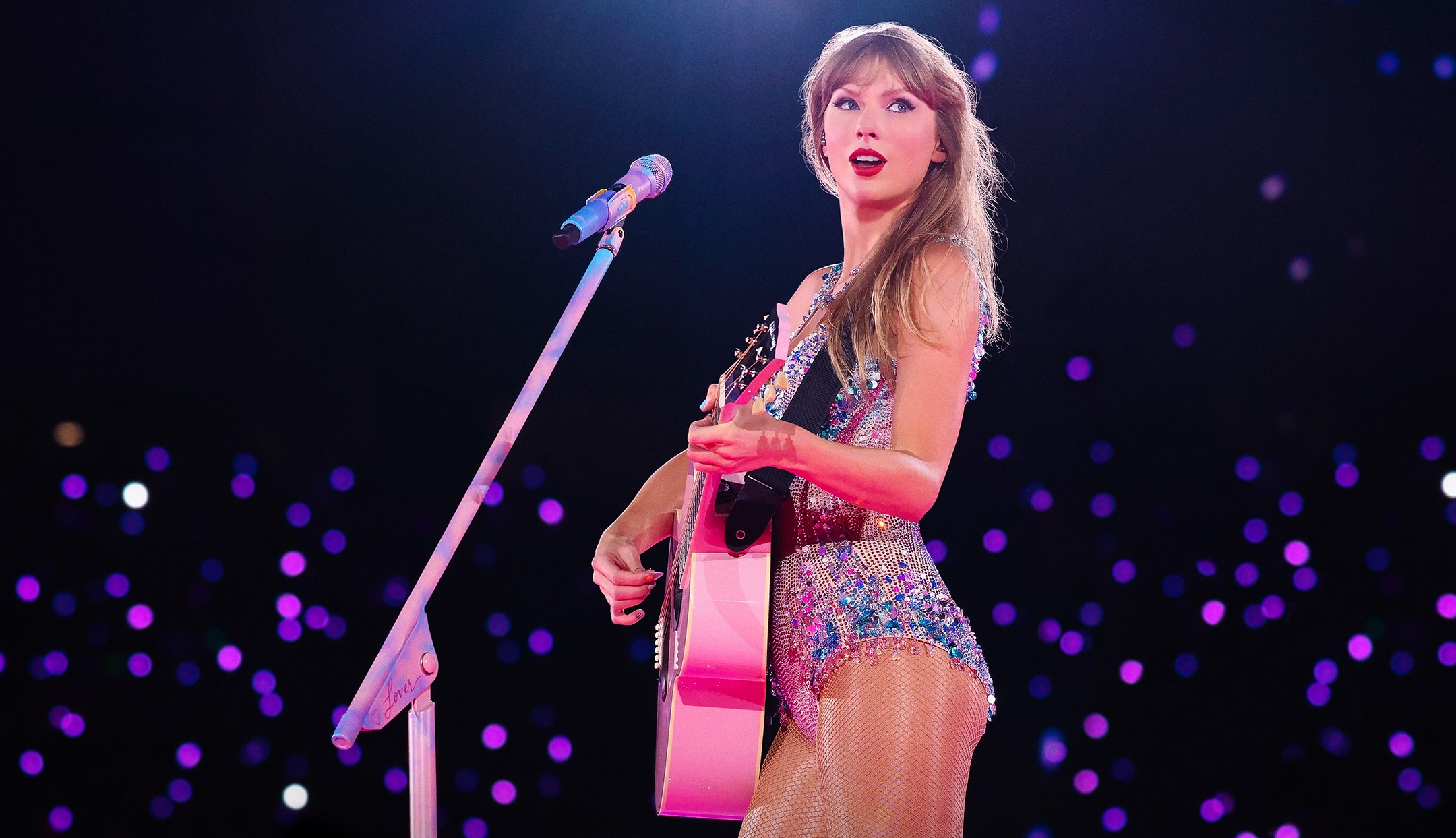 Presión de Swift modifica reglas de TikTok