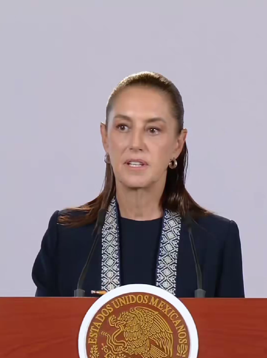 RESTRINGEN USO DE CELULARES EN ESCUELAS DE NIVEL BÁSICO