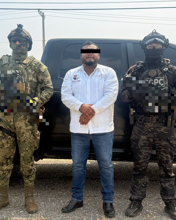 Detienen a presidente municipal de Juchitán; se le acusa de extorsión agravada