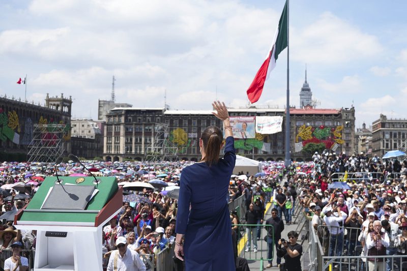 Sheinbaum cierra su gira “Honestidad y Resultados” en el Zócalo