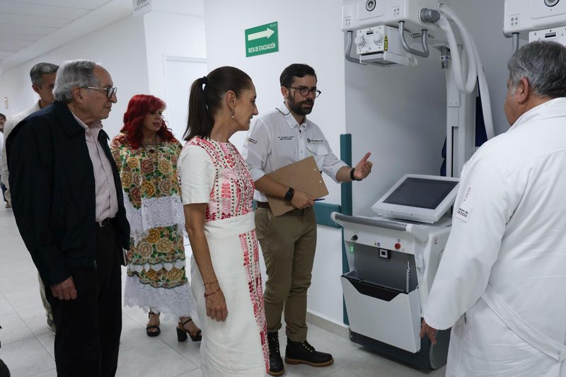Sheinbaum inaugura remodelación de hospital IMSS-Bienestar en Campeche