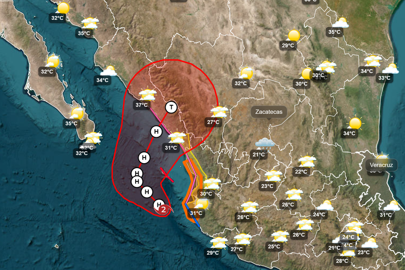 Huracán Simón: baja a categoría 2 mientras se acerca a costas mexicanas