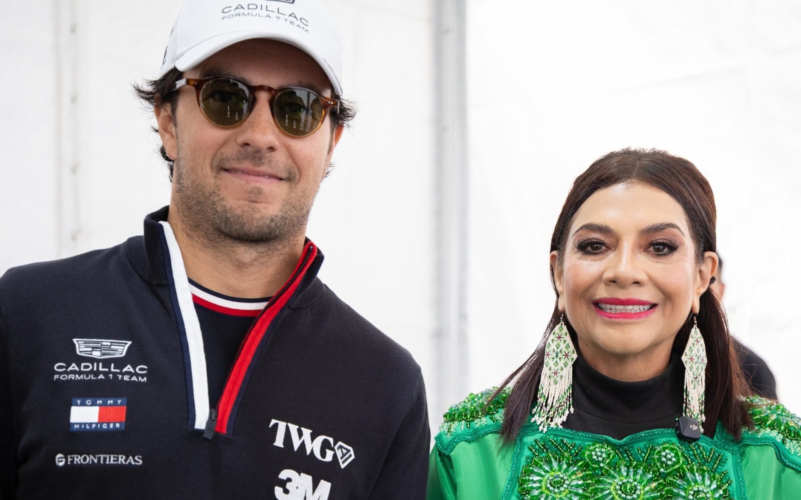 Brugada presenta a Checo Pérez en Paseo de la Reforma