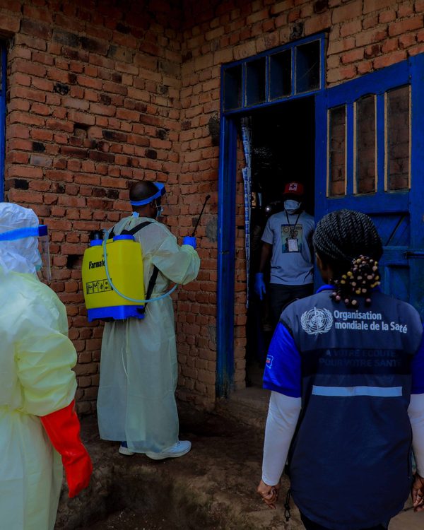Cerca de 10 mil casos y 5 mil muertes por ébola en la República Democrática del Congo