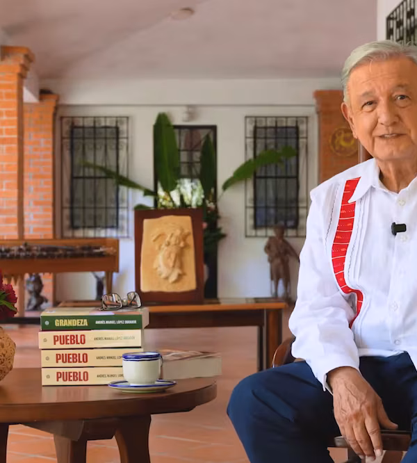 AMLO reaparece en X para presentar su libro “Pueblo”