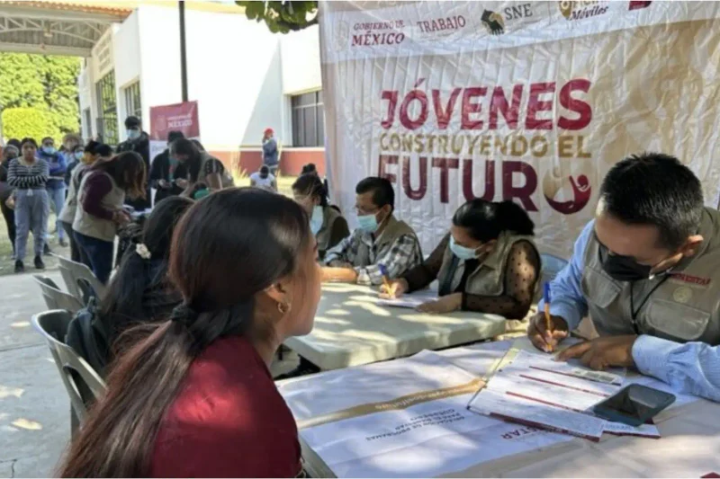Gobierno pausa el registro a Jóvenes Construyendo el Futuro tras cumplir la meta
